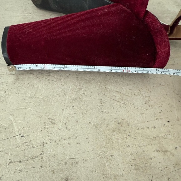 Report Red Velevet Sandals - Picture 7 of 9